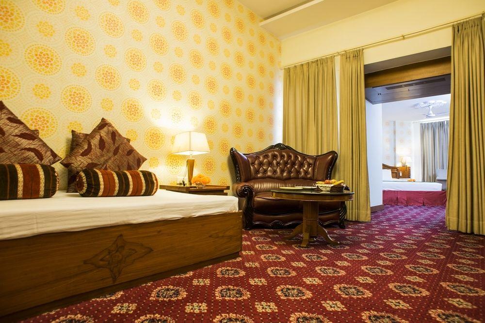 Hotel Jaipur Palace Kültér fotó